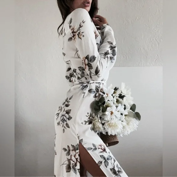 NWT FLYNN SKYE Floral Maxi Button Up Dress - Picture 4 of 9